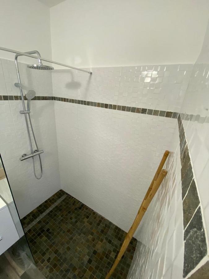 Eleven Studio Moderne Et Chic Au Diamant Martinique Appartement Le Diamant Buitenkant foto